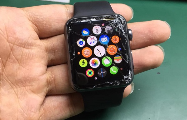 Apple Watch bị bể